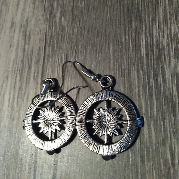 2 for $15🎆Compass earrings stainless steel hooks - Picture 2 of 2